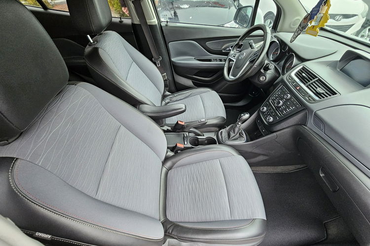 Opel Mokka skóra, klima 2 sterfowa, serwis, bagażnik rowerowy zdjęcie 20