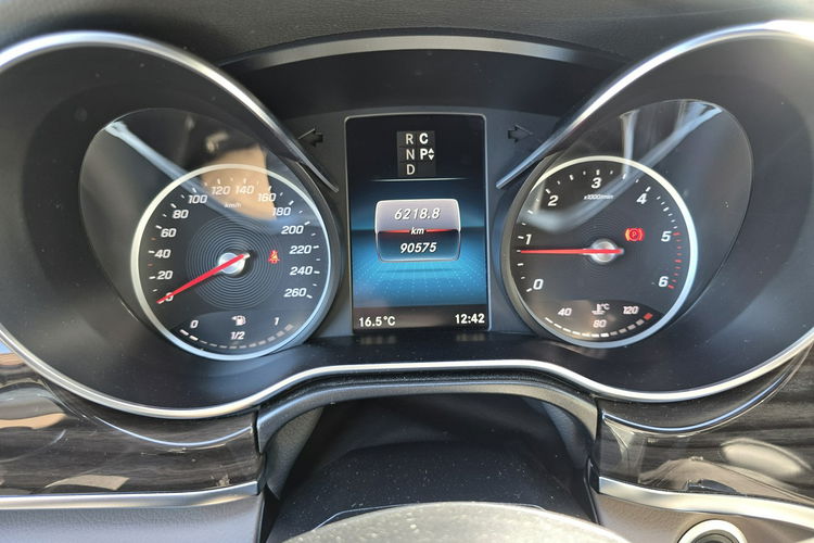 Mercedes V 250 Avantgarde 1 właściciel faktura 23% Vat zdjęcie 11