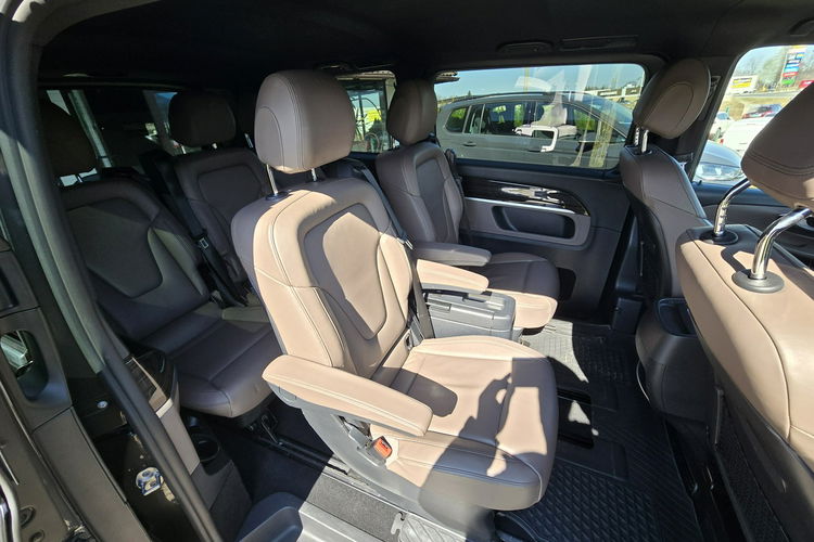 Mercedes V 250 Avantgarde 1 właściciel faktura 23% Vat zdjęcie 19