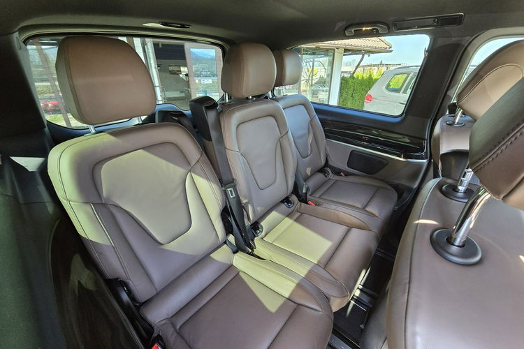 Mercedes V 250 Avantgarde 1 właściciel faktura 23% Vat zdjęcie 20