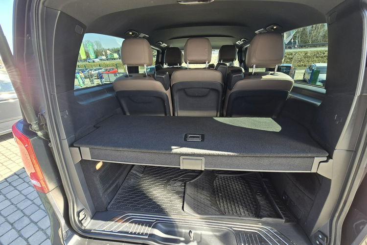 Mercedes V 250 Avantgarde 1 właściciel faktura 23% Vat zdjęcie 21