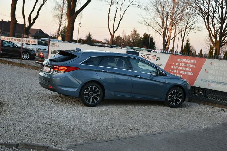Hyundai i40 1.7CRDi 116KM 2016r. niski przebieg 134tkm LED zdjęcie 13
