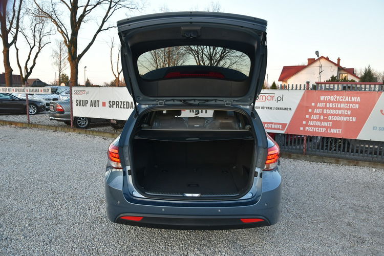 Hyundai i40 1.7CRDi 116KM 2016r. niski przebieg 134tkm LED zdjęcie 14