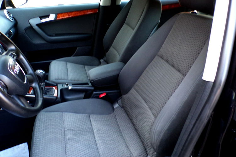 Audi A3 BI Xenon /Klimatronic /Navi / 1.6 /105KM /2012 zdjęcie 24