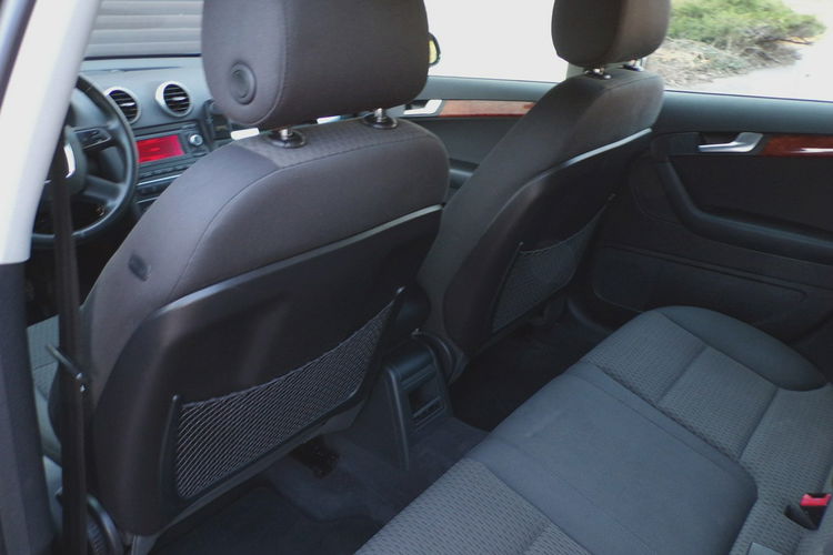 Audi A3 BI Xenon /Klimatronic /Navi / 1.6 /105KM /2012 zdjęcie 25