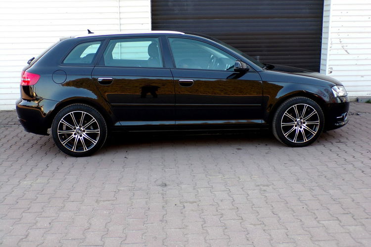Audi A3 BI Xenon /Klimatronic /Navi / 1.6 /105KM /2012 zdjęcie 3