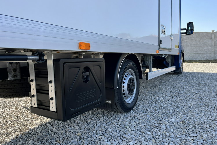 Renault Master /Iveco Daily 35S16 Kontener Dł.-4.5m GWARANCJA 3.0/160KM Pneumatyka zdjęcie 14