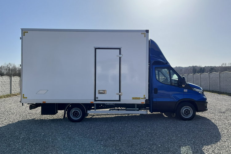 Renault Master /Iveco Daily 35S16 Kontener Dł.-4.5m GWARANCJA 3.0/160KM Pneumatyka zdjęcie 2