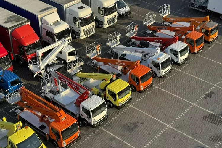 Nissan Zwyżka / Podnośnik Koszowy / 4X4 / CABSTAR / MAXITY / SPRINTER zdjęcie 20