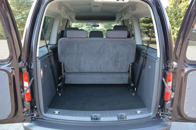 Volkswagen Caddy 106 przebiegu Maxi 7-Foteli Klimatronic Parktronic Aso Vw do końca zdjęcie 33