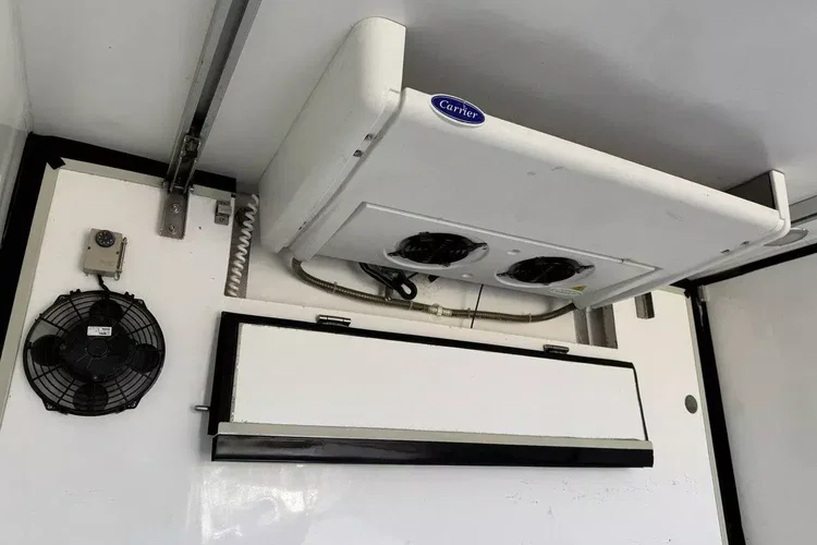 Iveco Daily 35C14 zdjęcie 24