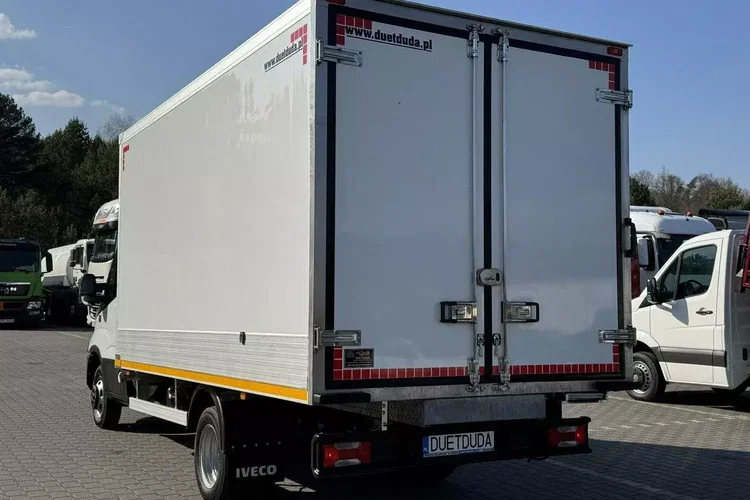 Iveco Daily 35C14 zdjęcie 25