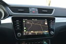 Skoda Superb 2.0TDi 150KM DSG 2021r. niski przebieg FullLED NAVi Kamera alu18" zdjęcie 28