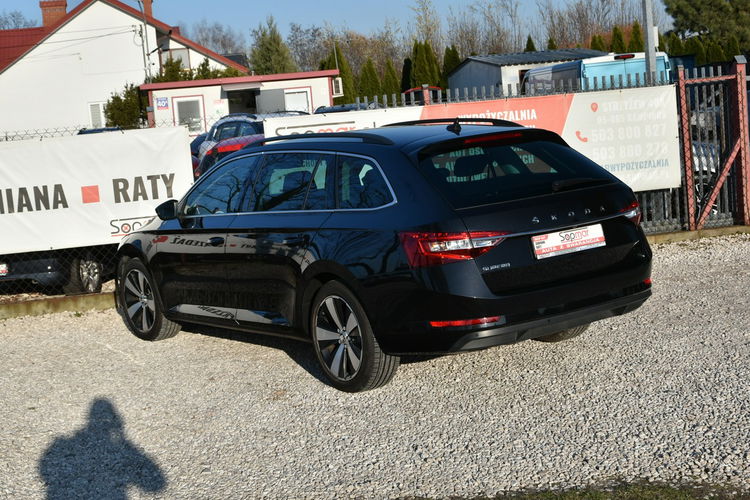 Skoda Superb 2.0TDi 150KM DSG 2021r. niski przebieg FullLED NAVi Kamera alu18" zdjęcie 3