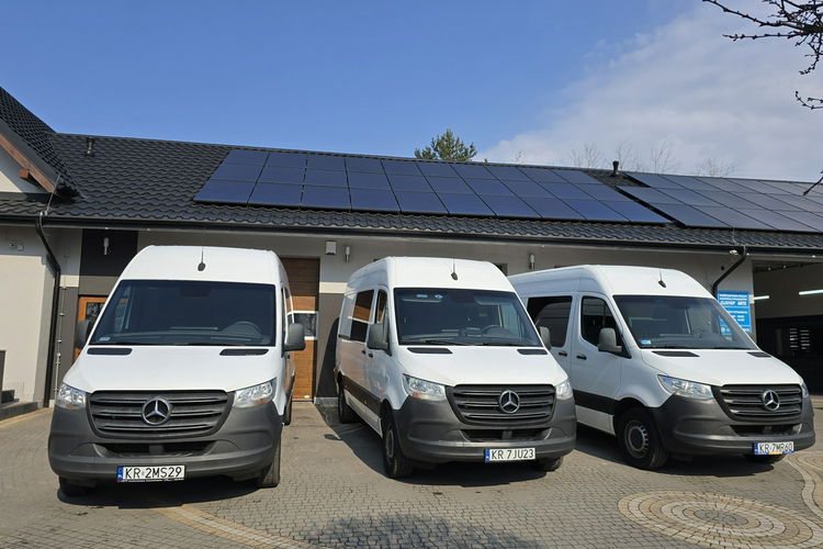 Mercedes Sprinter 319 CDi 3.0 CDi 190KM / Salon PL I-właściciel / Zabudowa warsztatowa zdjęcie 10