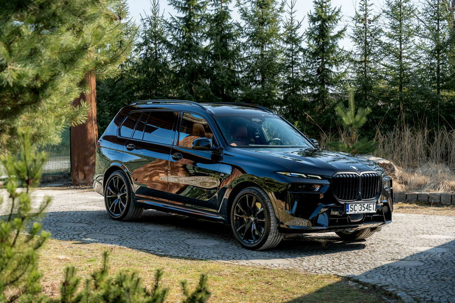 BMW X7 xDrive 40d 352 KM / Bezwypadkowy / SALON PL wersja MAX Dodatki na 130k zdjęcie 