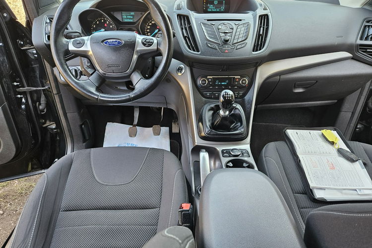 Ford Kuga Climatronic / Asystent parkowania / Podgrzewane fotele / 6 biegów, itd zdjęcie 12