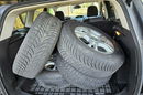 Ford Kuga Climatronic / Asystent parkowania / Podgrzewane fotele / 6 biegów, itd zdjęcie 17
