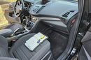 Ford Kuga Climatronic / Asystent parkowania / Podgrzewane fotele / 6 biegów, itd zdjęcie 19