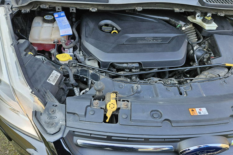 Ford Kuga Climatronic / Asystent parkowania / Podgrzewane fotele / 6 biegów, itd zdjęcie 20