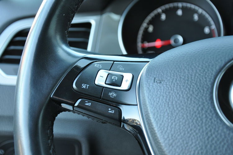 Volkswagen Golf Sportsvan 1.5TSI 150KM DSG Nawigacja AppConnect Czujniki Akt.Temp Gwar. Dealer zdjęcie 11