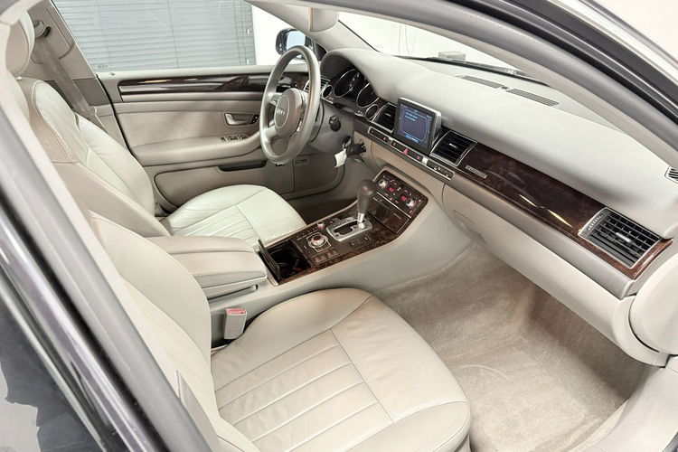 Audi A8 4.2 V8 MPI QUATTRO 334KM Xenon BOSE KEYLESSGO na Odcisk Solar Dach zdjęcie 17