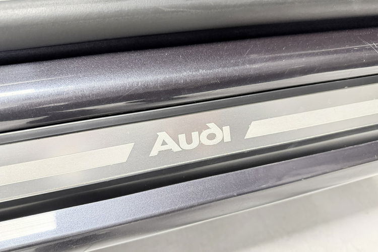 Audi A8 4.2 V8 MPI QUATTRO 334KM Xenon BOSE KEYLESSGO na Odcisk Solar Dach zdjęcie 19