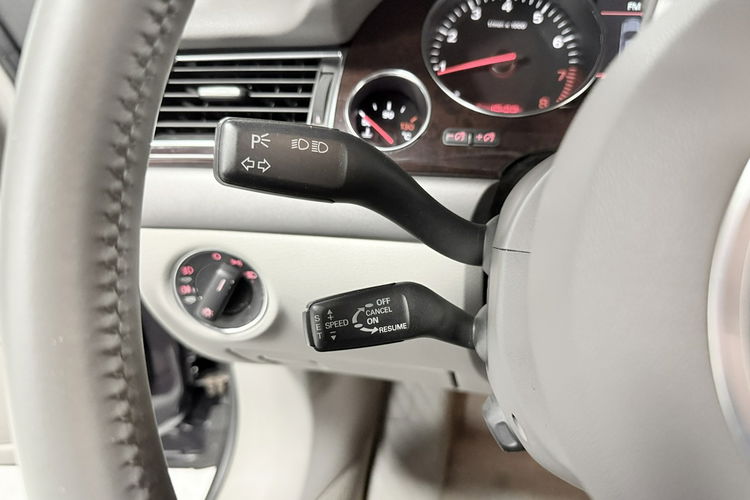 Audi A8 4.2 V8 MPI QUATTRO 334KM Xenon BOSE KEYLESSGO na Odcisk Solar Dach zdjęcie 36