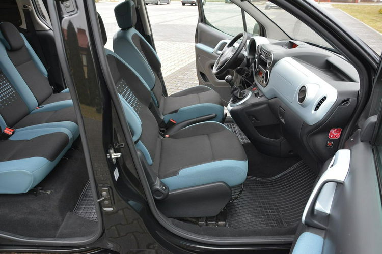 Citroen Berlingo 1.6HDI(92KM) Multispace Lift Klimatronic Parktronic Hak aso zdjęcie 18