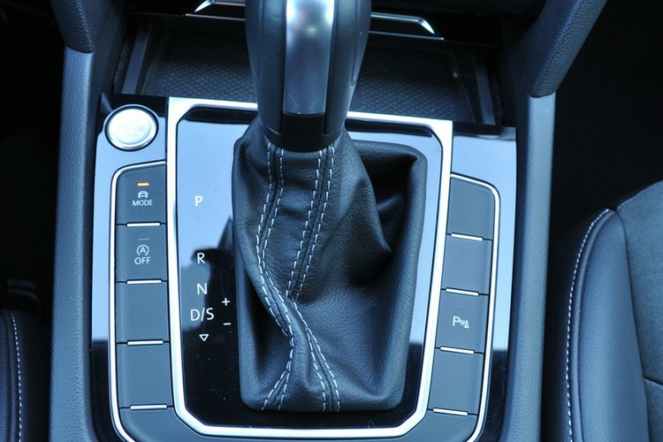 Volkswagen Arteon 2.0TSI 190KM DSG R-line El Klapa Nawigacja Hak Gwar. Fabryczna FV23 zdjęcie 21