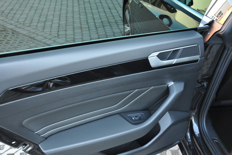 Volkswagen Arteon 2.0TSI 190KM DSG R-line El Klapa Nawigacja Hak Gwar. Fabryczna FV23 zdjęcie 23