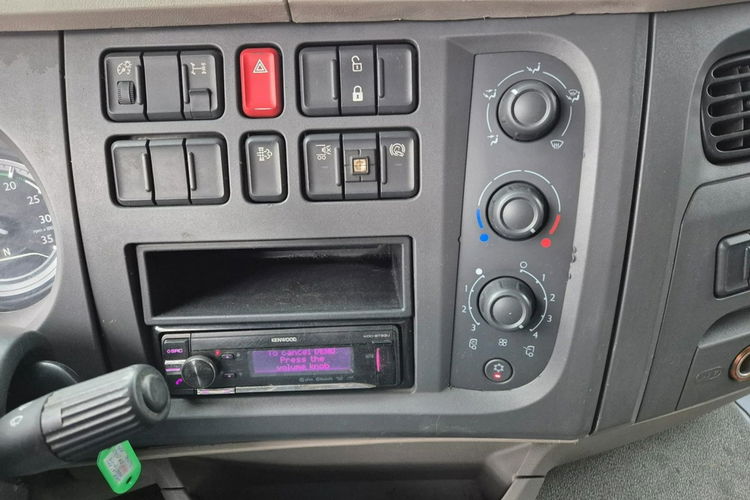 LF 220 DAF LF 220 18EP, 1 Ręka , Bezwypadek , Serwis do końca , Model 2015, E6 zdjęcie 39