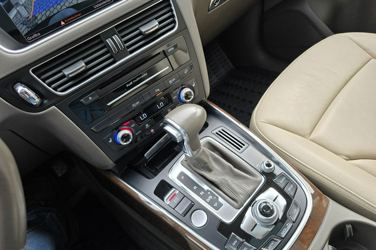 Audi Q5 Bixenon,  skóra. quattro zdjęcie 16