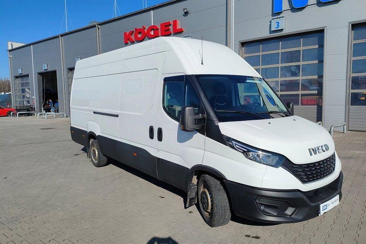 IVECO DAILY 35S18 zdjęcie 2