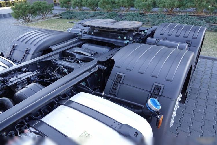 Scania R 520 / 6X2 / V8 / PUSHER / OŚ SKRĘTNA / PO KONTRAKCIE SERWISOWYM zdjęcie 15