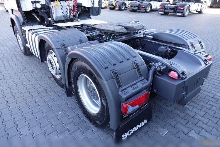 Scania R 520 / 6X2 / V8 / PUSHER / OŚ SKRĘTNA / PO KONTRAKCIE SERWISOWYM zdjęcie 18