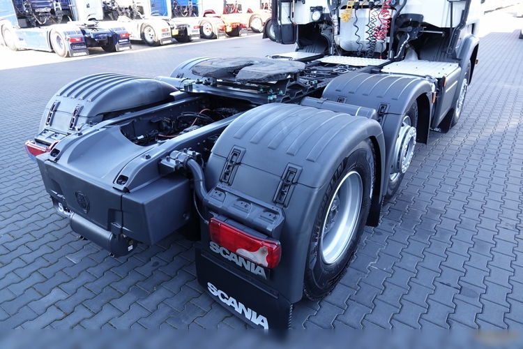 Scania R 520 / 6X2 / V8 / PUSHER / OŚ SKRĘTNA / PO KONTRAKCIE SERWISOWYM zdjęcie 19