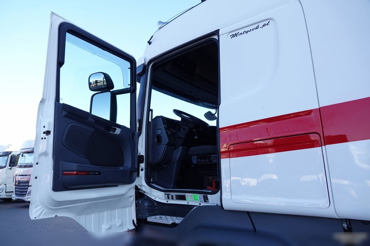 Scania R 520 / 6X2 / V8 / PUSHER / OŚ SKRĘTNA / PO KONTRAKCIE SERWISOWYM zdjęcie 29