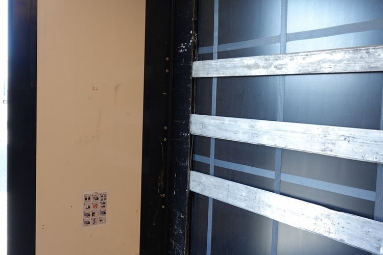 Wielton FIRANKA / MEGA / LOWDECK / OŚ PODNOSZONA / DACH PODNOSZONY zdjęcie 20