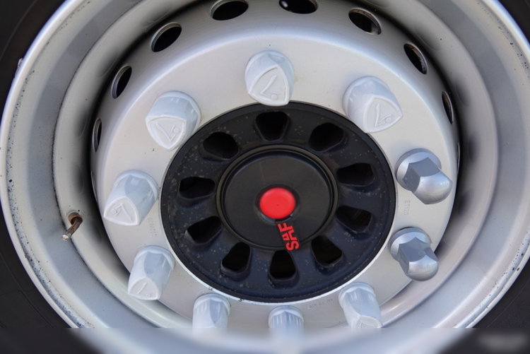 LECITRAILER / FIRANKA KONTENER / WINDA DHOLLANDIA / MOCNA PODŁOGA / OŚ PODNOSZONA  zdjęcie 26