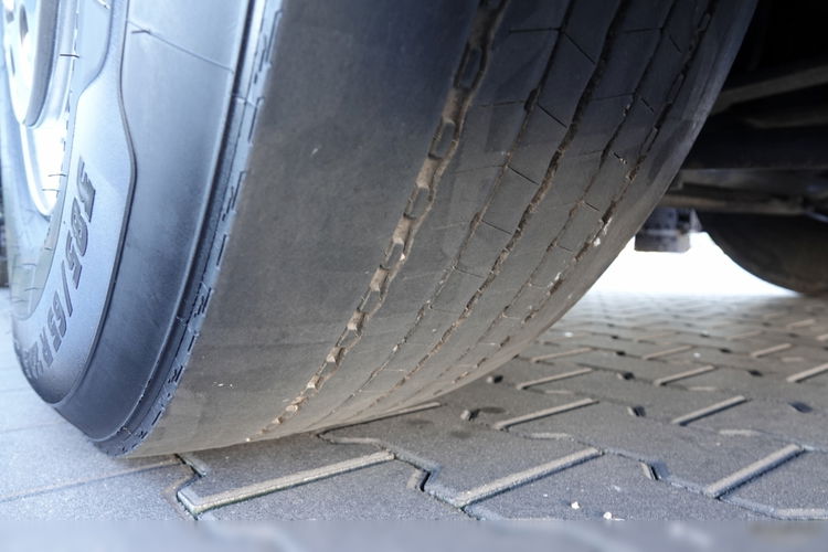 Scania R 500 / RETARDER / CAŁA NA PODUSZKACH / KLIMA POSTOJOWA / OPONY 100 % / PO KONTRAKCIE SERWISOWYM zdjęcie 17