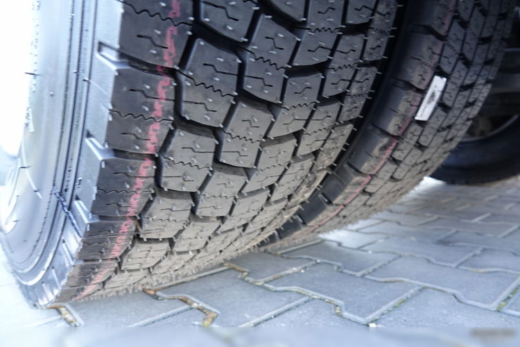 Scania R 500 / RETARDER / CAŁA NA PODUSZKACH / KLIMA POSTOJOWA / OPONY 100 % / PO KONTRAKCIE SERWISOWYM zdjęcie 19