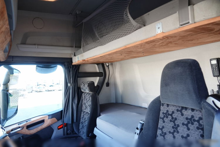 Scania R 500 / RETARDER / CAŁA NA PODUSZKACH / KLIMA POSTOJOWA / OPONY 100 % / PO KONTRAKCIE SERWISOWYM zdjęcie 24