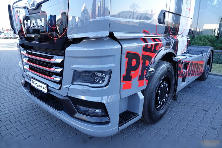MAN TGX 18.510 / GX / RETARDER / LIMITED EDITION / OPONY 100% / CAŁY NA PODUSZKACH zdjęcie 10
