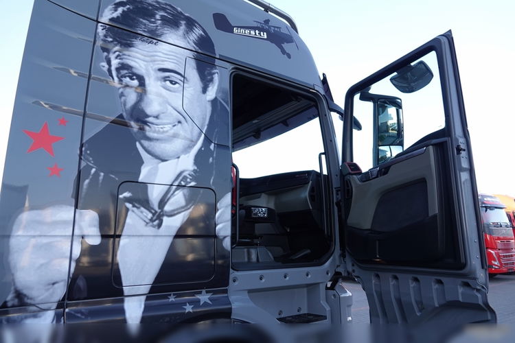 MAN TGX 18.510 / GX / RETARDER / LIMITED EDITION / OPONY 100% / CAŁY NA PODUSZKACH zdjęcie 35