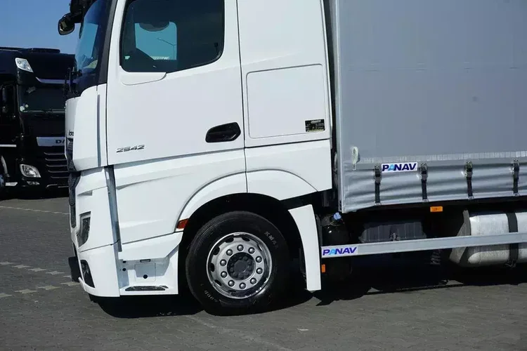 Mercedes ACTROS / 2542 / ACC / E 6 / MP 5 / ZESTAW PRZESTRZENNY / GIGA SPACE zdjęcie 16