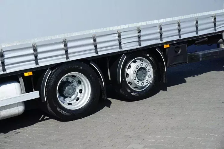 Mercedes ACTROS / 2542 / ACC / E 6 / MP 5 / ZESTAW PRZESTRZENNY / GIGA SPACE zdjęcie 17