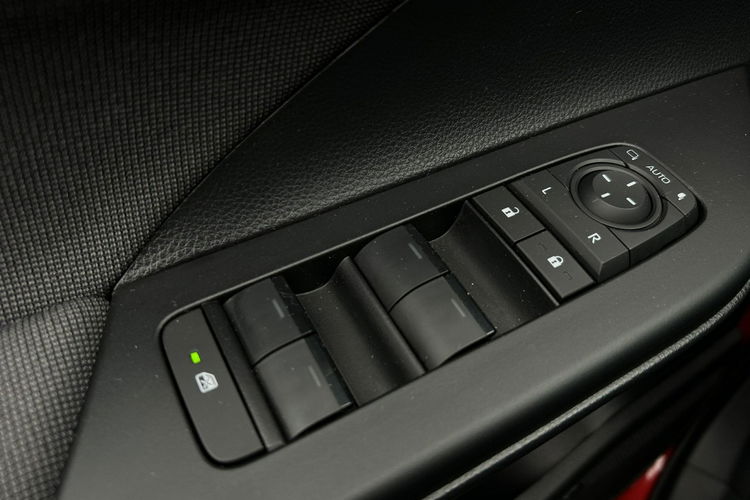 Toyota C-HR 1.8 HSD 140KM STYLE, salon Polska, gwarancja, FV23% zdjęcie 19