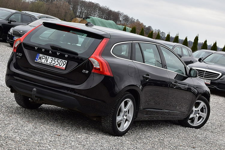 Volvo V60 2.0D3 163Km 5-cyl Navi Skóra Gwarancja zdjęcie 20