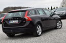 Volvo V60 2.0D3 163Km 5-cyl Navi Skóra Gwarancja zdjęcie 21